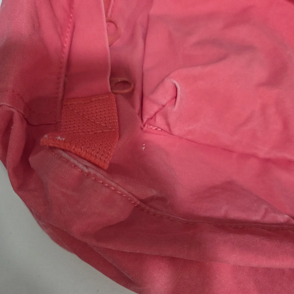 Fjällräven Kånken backpack, Lightweight, Spacious Coral Pink - Picture 10 of 12